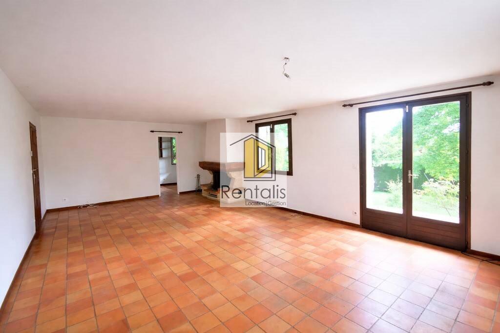 Maison à louer, 138m², Prévessin-Moëns