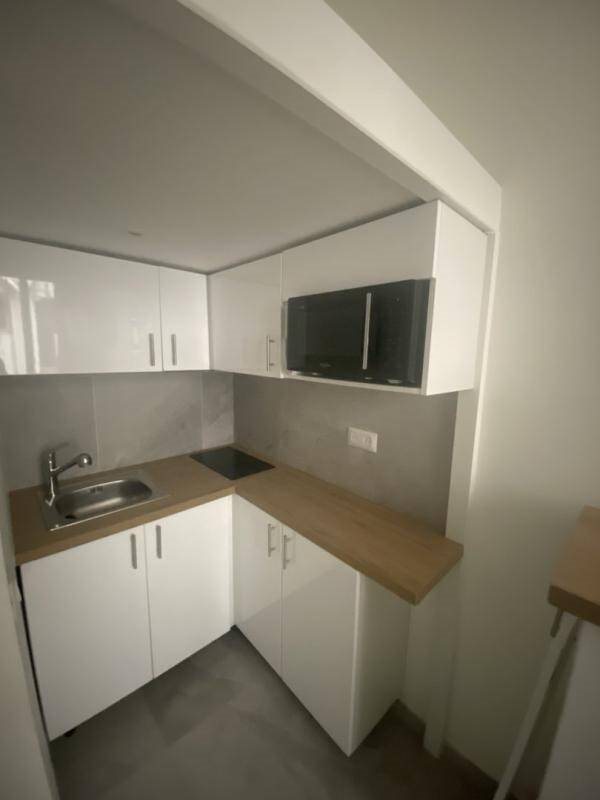 Appartement à louer, 13m², Paris 17ème