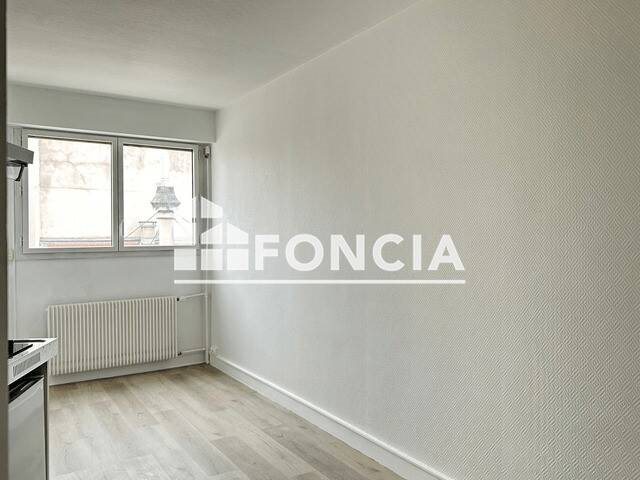 Appartement à louer, 17m², Paris 11ème