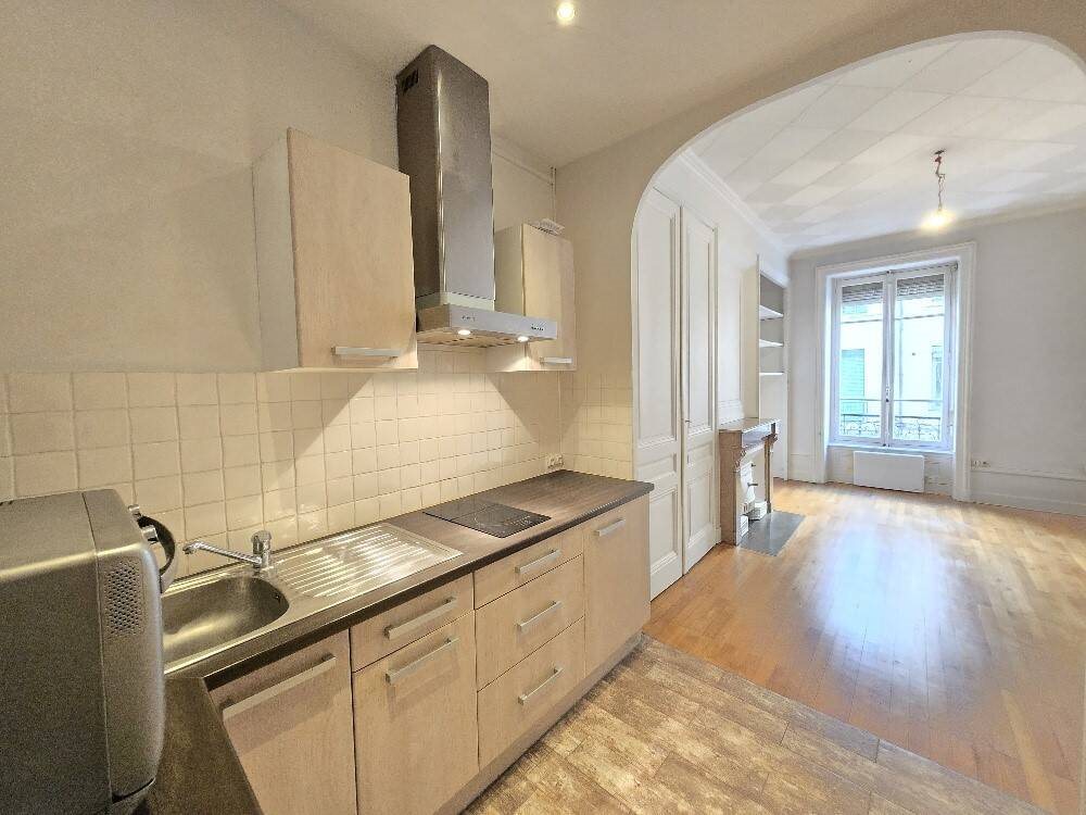 Appartement à louer, 48m², Lyon 6ème