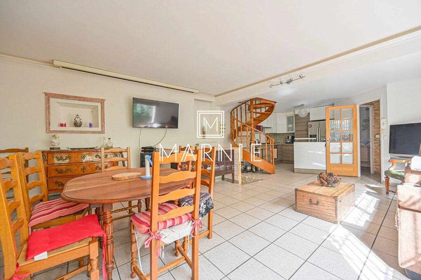 Maison à vendre, 170m², Paris 18ème