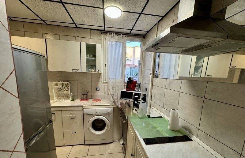 Appartement à louer, 35m², Marseille 8ème