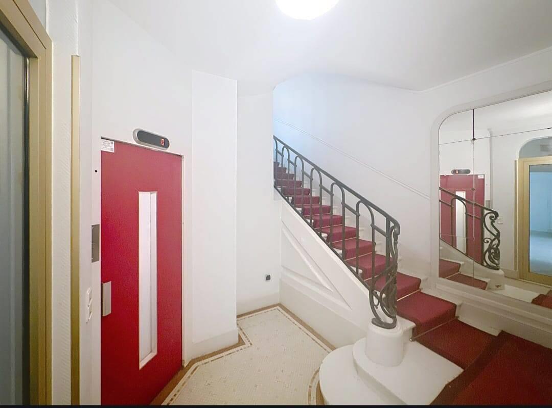 Appartement à louer, 72m², Paris 1er
