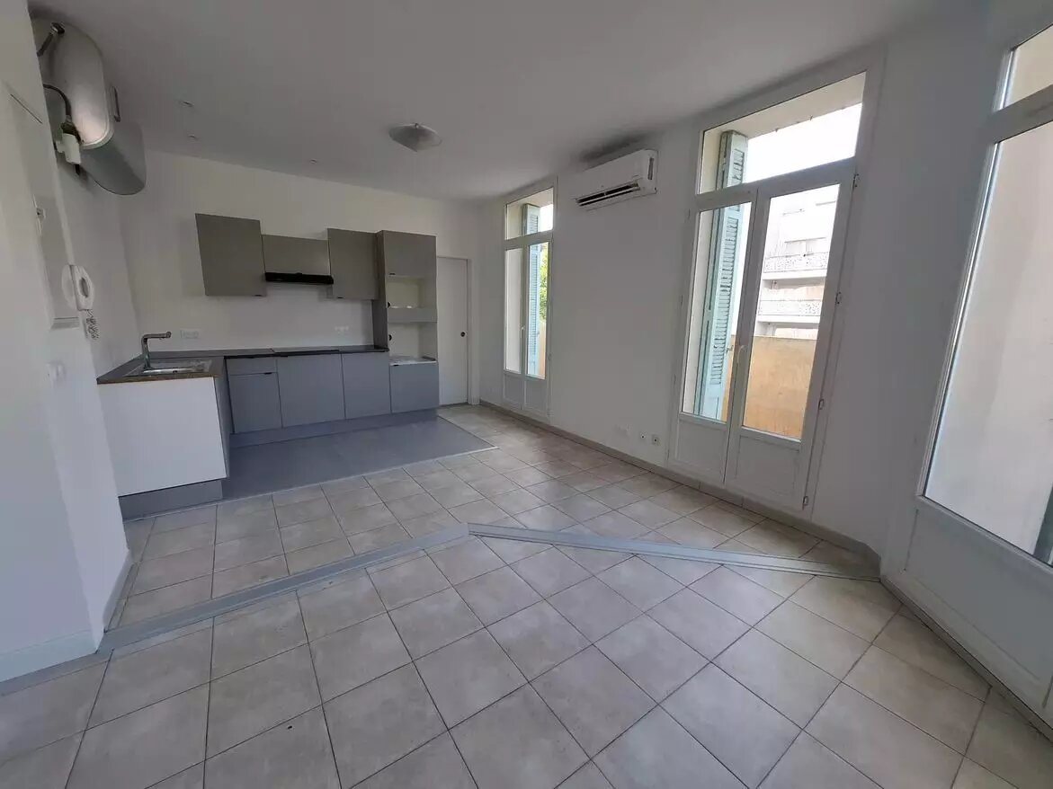 Appartement à louer, 37m², Marseille 11ème