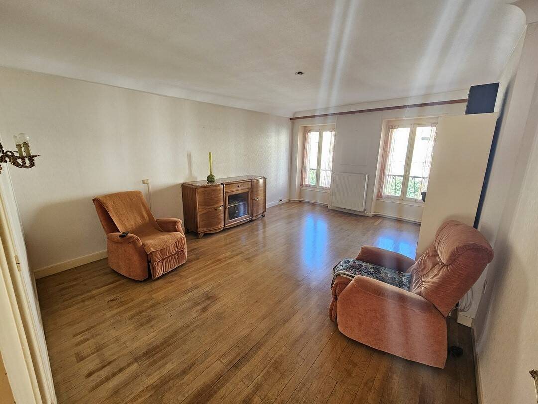 Appartement à vendre, 156m², Avignon-lès-Saint-Claude