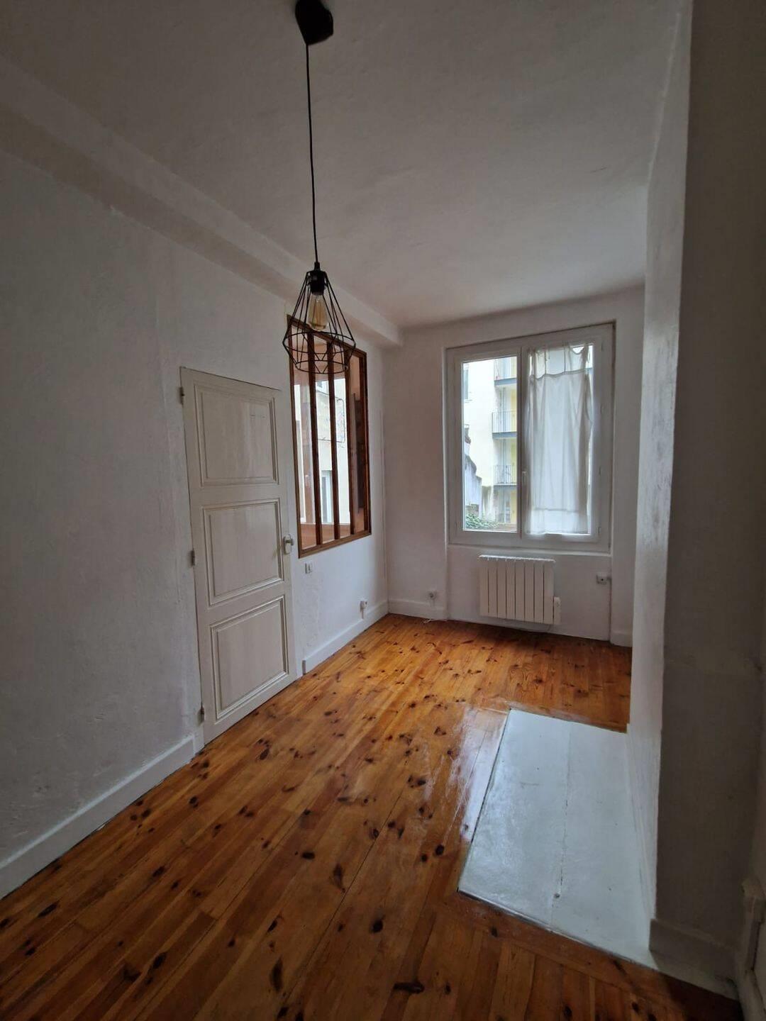 Appartement à louer, 45m², Saint-Etienne