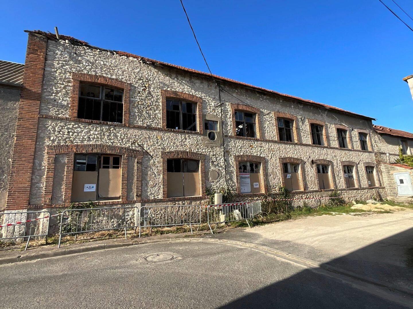 Appartement à vendre, 4000m², Mehun-sur-Yèvre