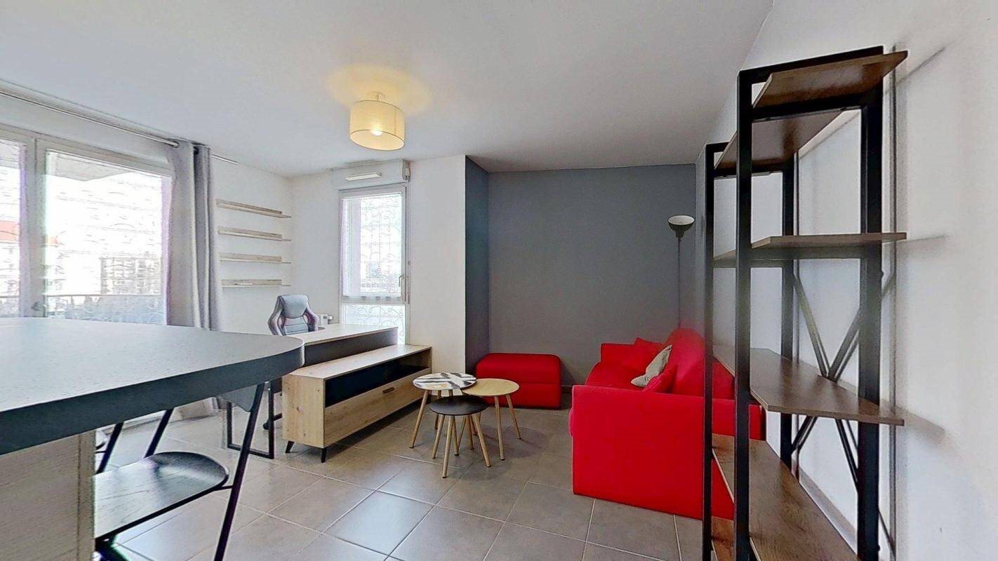 Appartement à louer, 43m², Pierre-Bénite