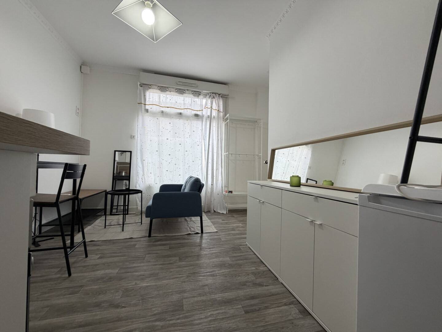 Appartement à louer, 24m², Corbie