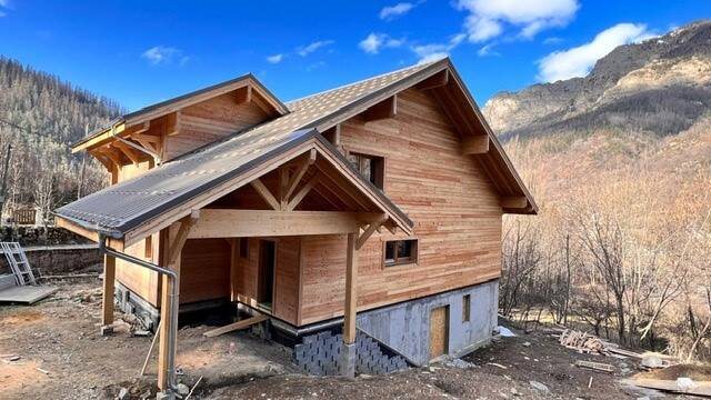 Maison à vendre, 320m², Colmars