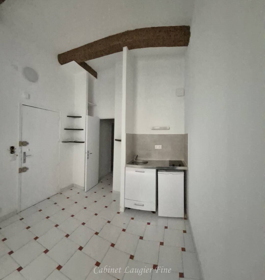 Appartement à louer, 16m², Marseille 2ème