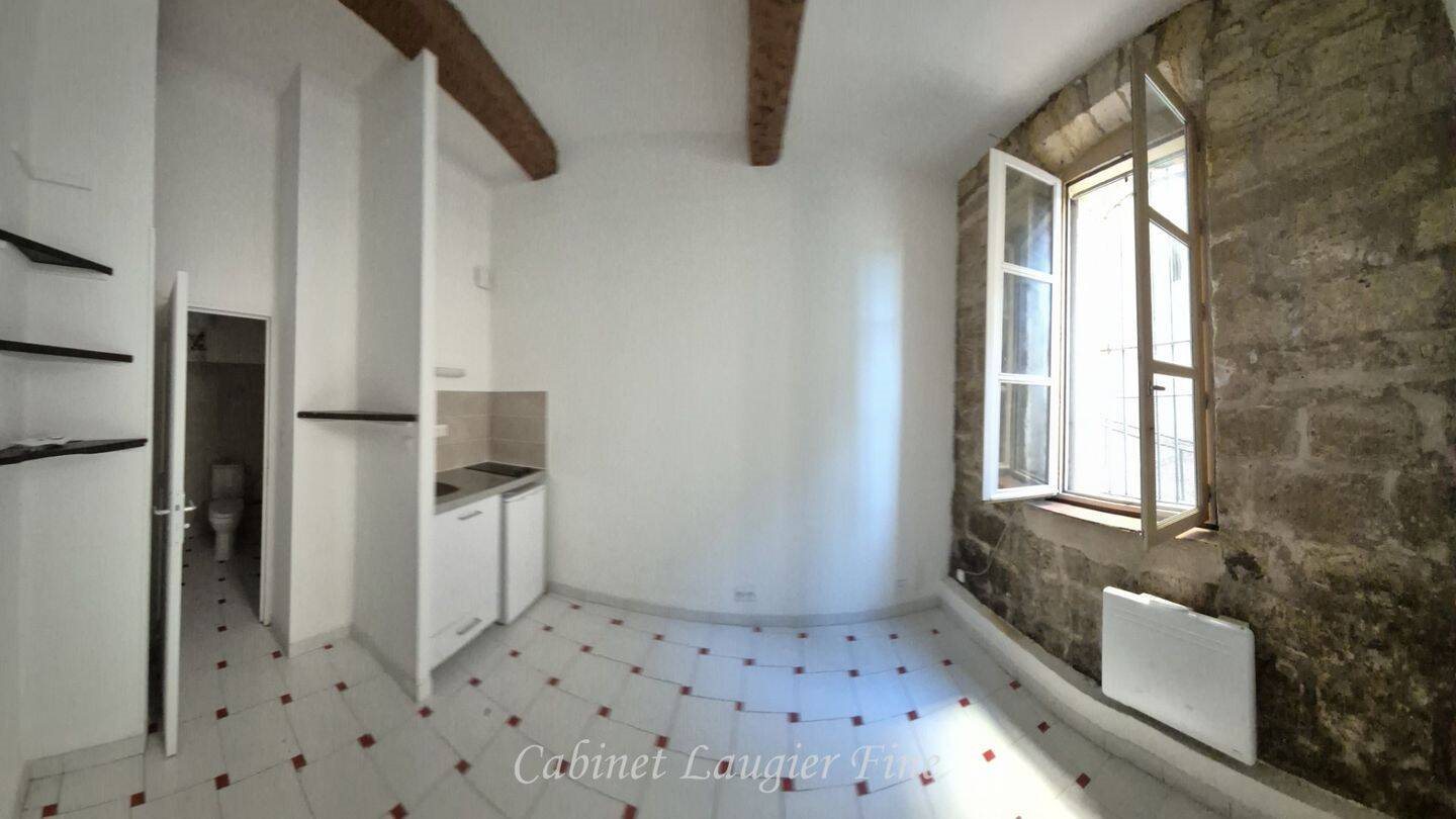 Appartement à louer, 16m², Marseille 2ème