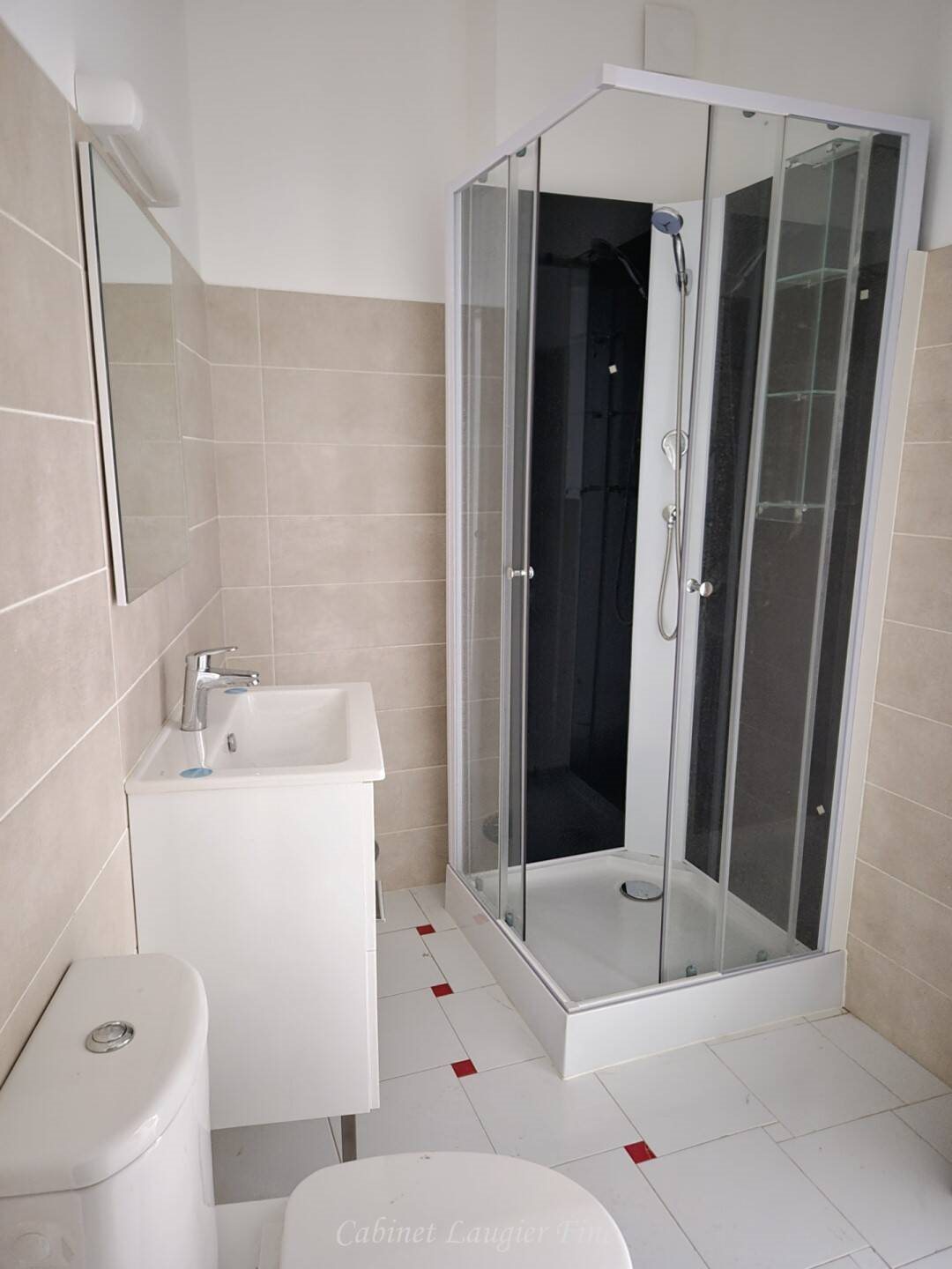 Appartement à louer, 16m², Marseille 2ème