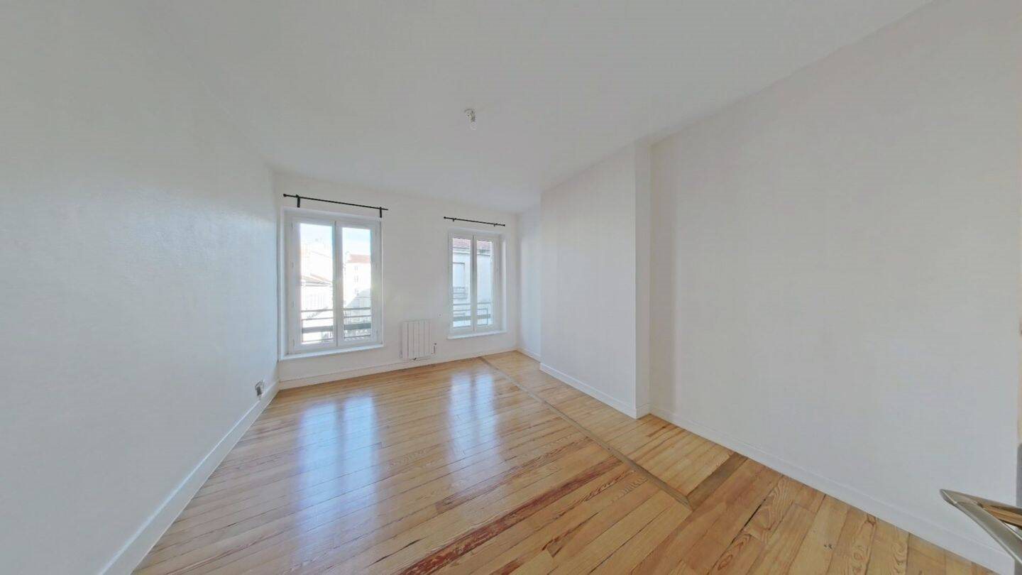 Appartement à louer, 98m², Saint-Etienne