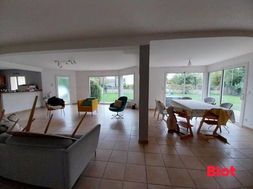 Maison à louer, 162m², Bruz