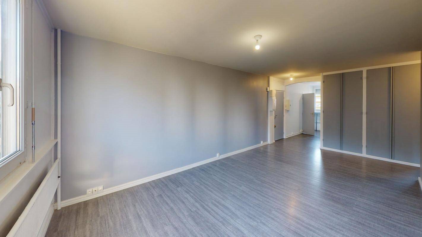 Appartement à louer, 61m², Saint-Etienne