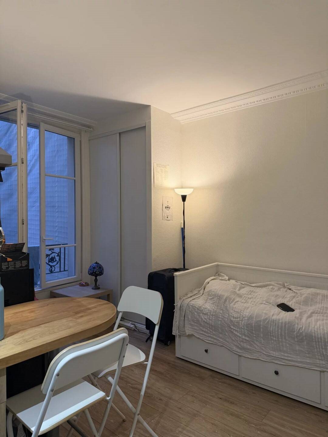 Appartement à louer, 24m², Paris 17ème