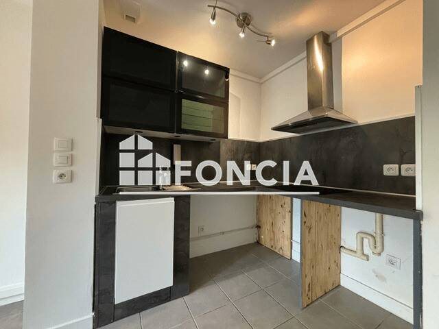 Maison à louer, 43m², La Rivière-Saint-Sauveur