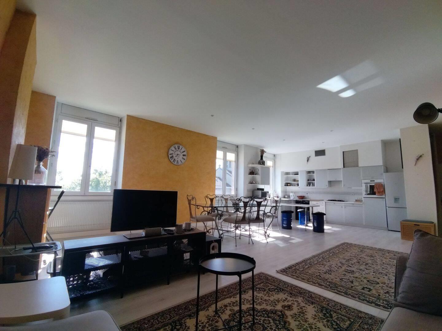 Appartement à vendre, 98m², Saint-Etienne