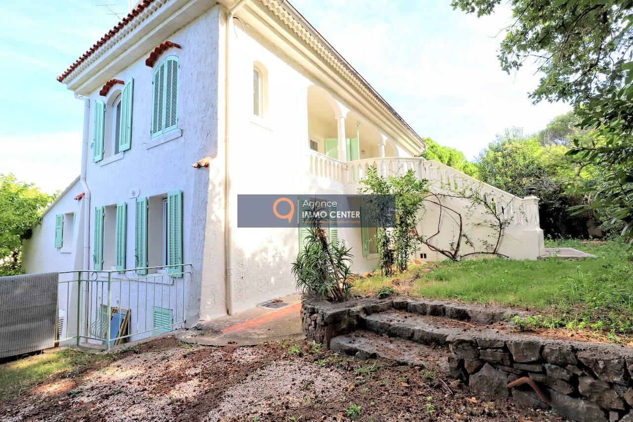 Appartement à louer, 27m², Toulon