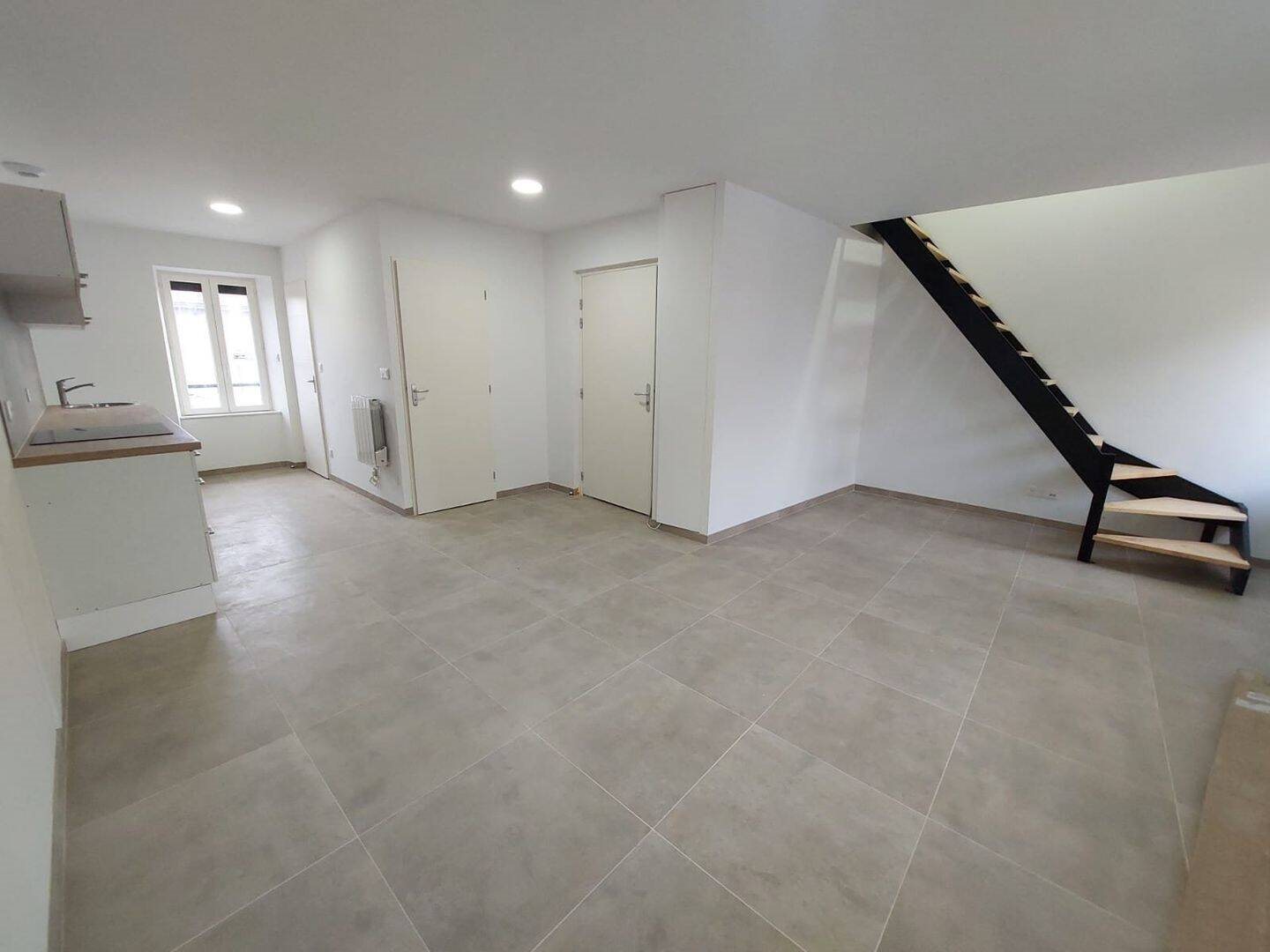 Appartement à louer, 70m², Beaurepaire