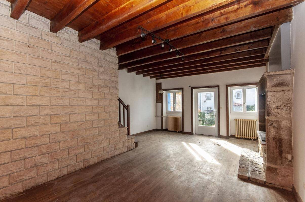 Maison à vendre, 190m², Nontron