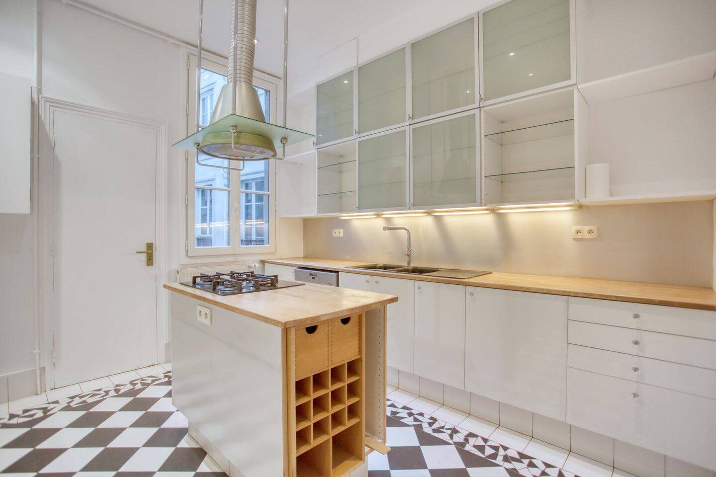 Appartement à louer, 178m², Paris 9ème