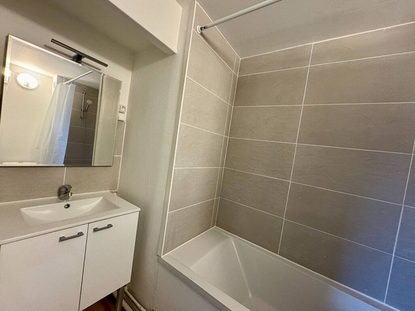 Appartement à louer, 16m², Lille