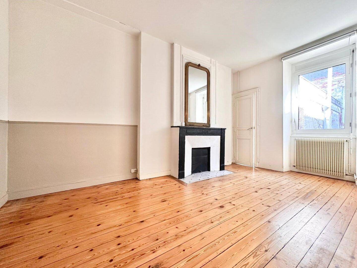 Appartement à louer, 87m², Bordeaux