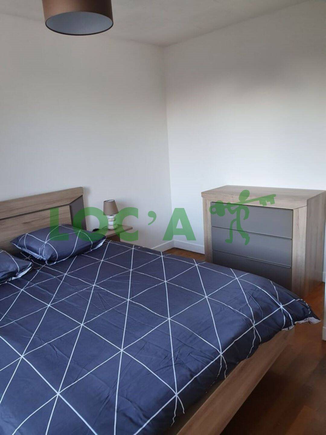 Appartement à louer, 80m², Norges-la-Ville