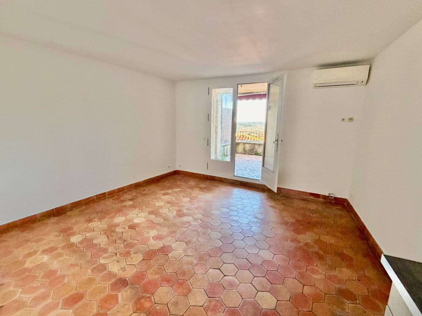 Appartement à louer, 45m², Montauroux