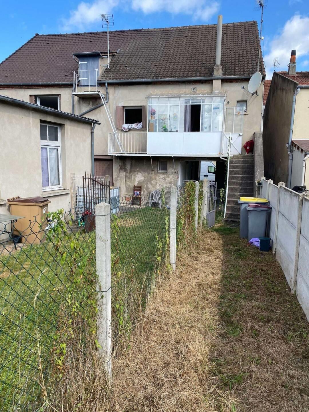 Appartement à vendre, 150m², Commentry