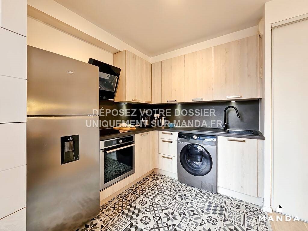Appartement à louer, 69m², Stains