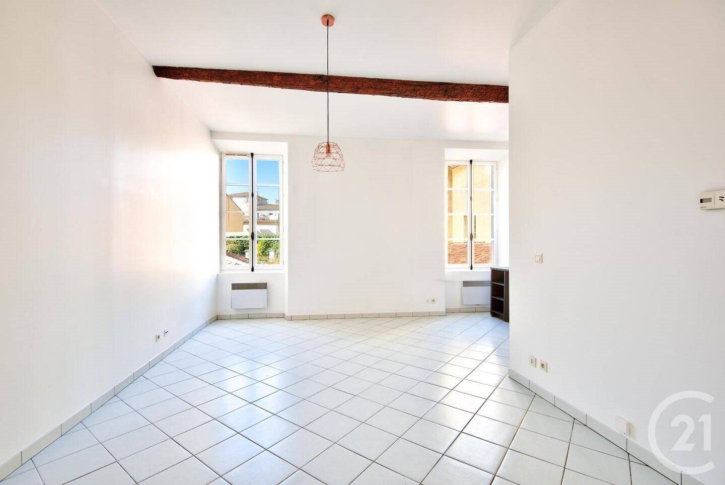 Appartement à louer, 77m², Nice