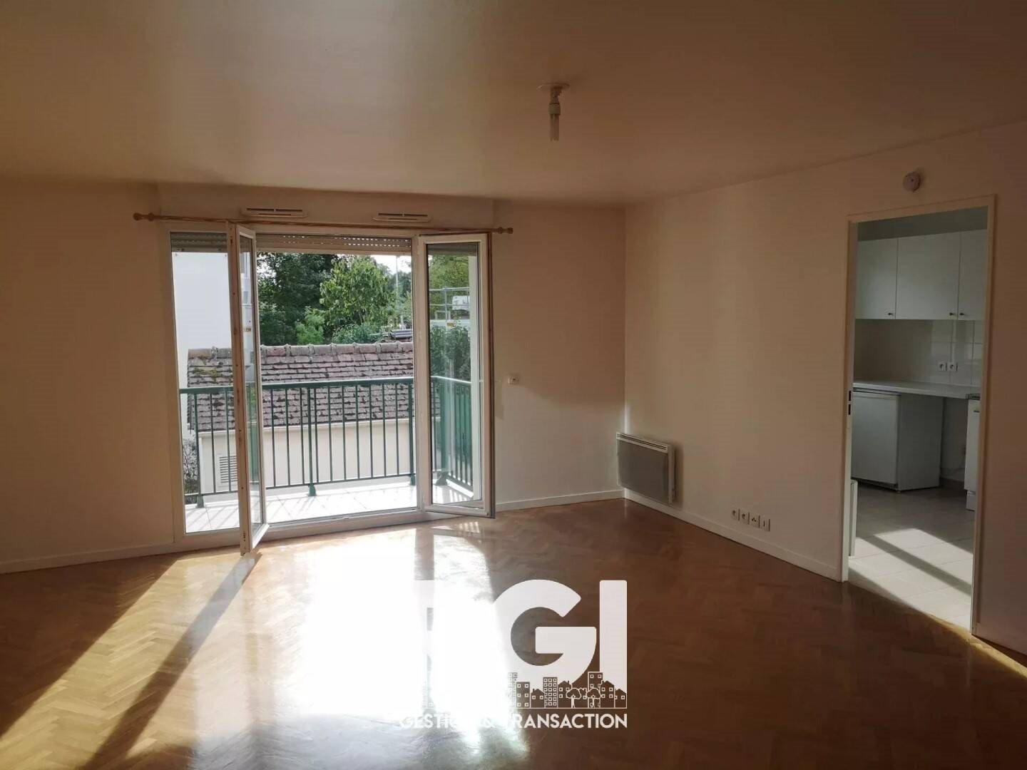 Appartement à louer, 43m², Le Mesnil-Saint-Denis