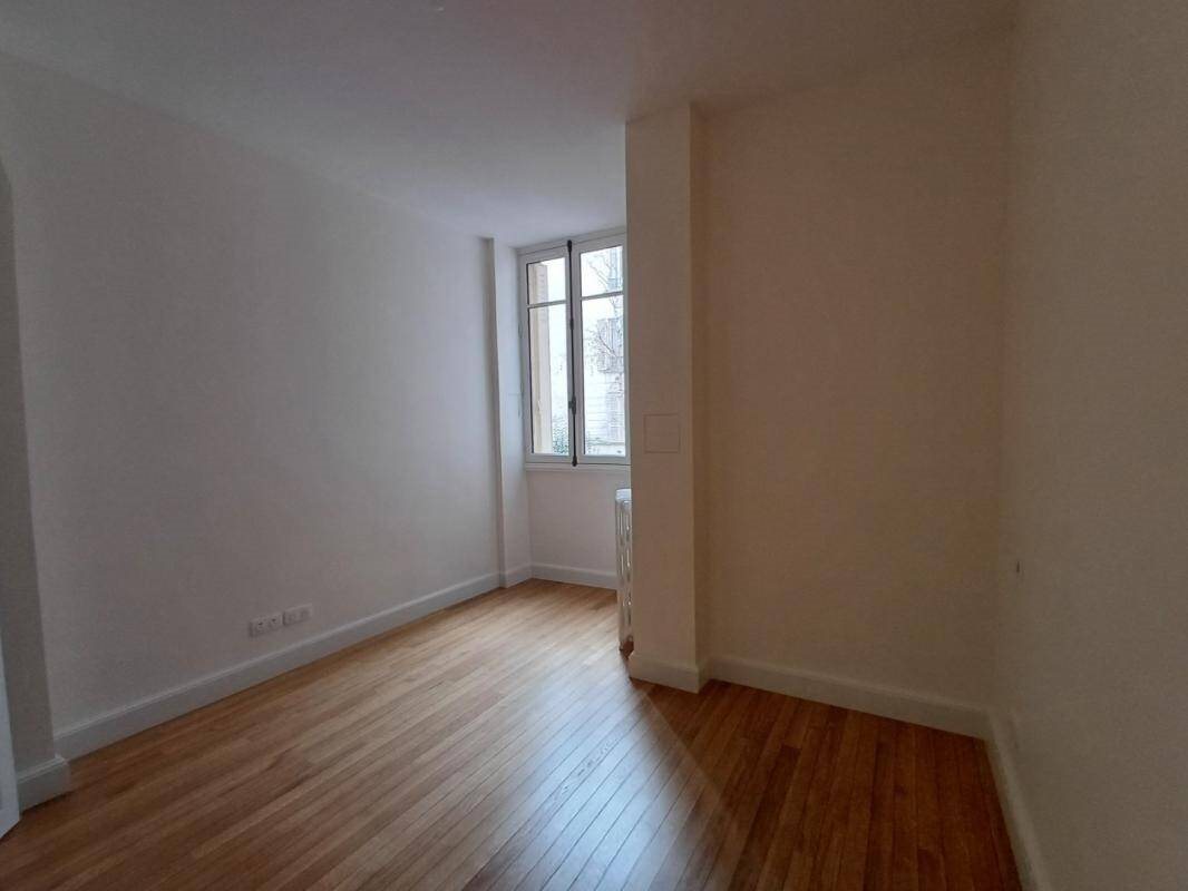 Appartement à louer, 250m², Paris 16ème