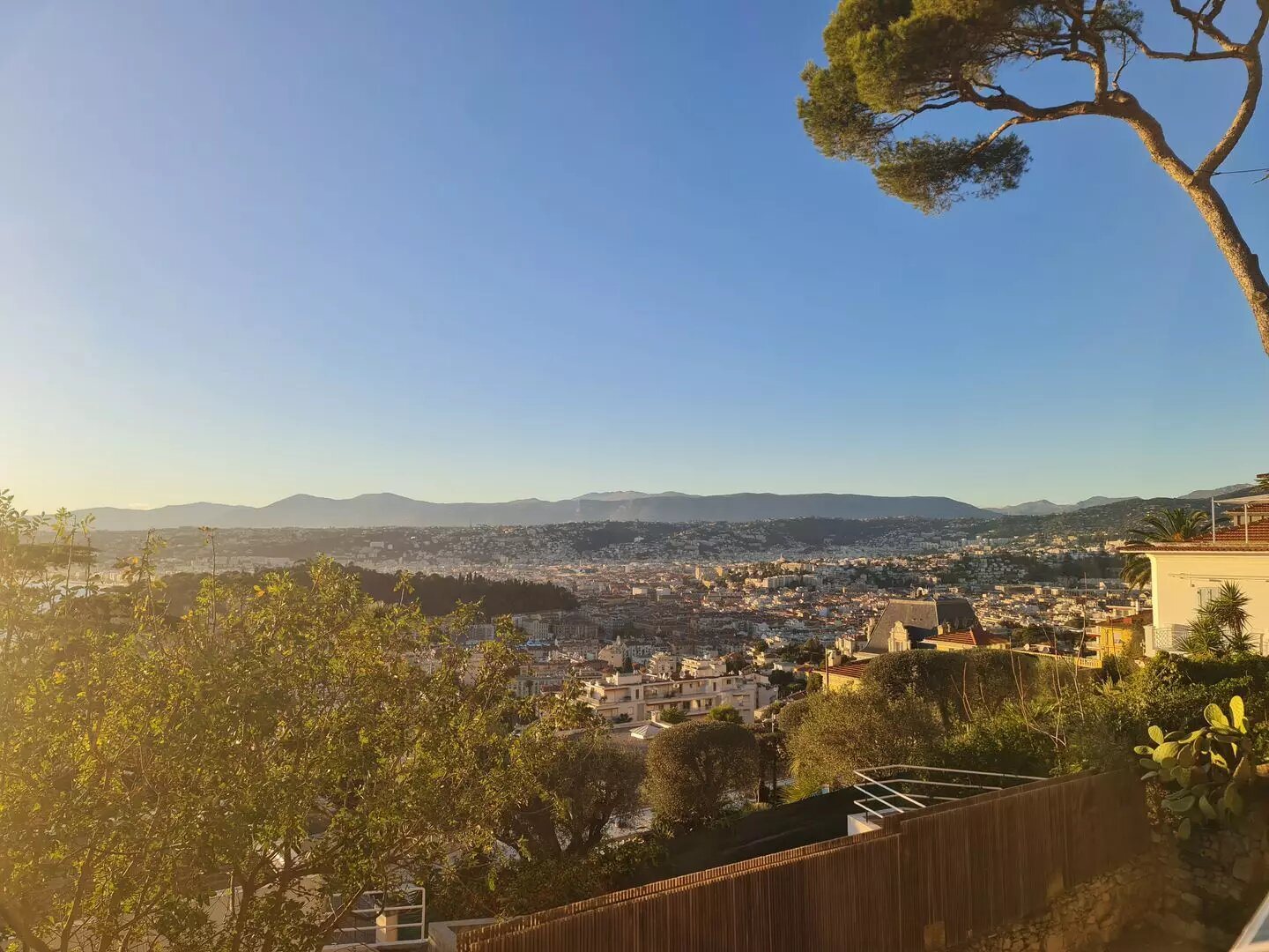 Appartement à louer, 81m², Nice