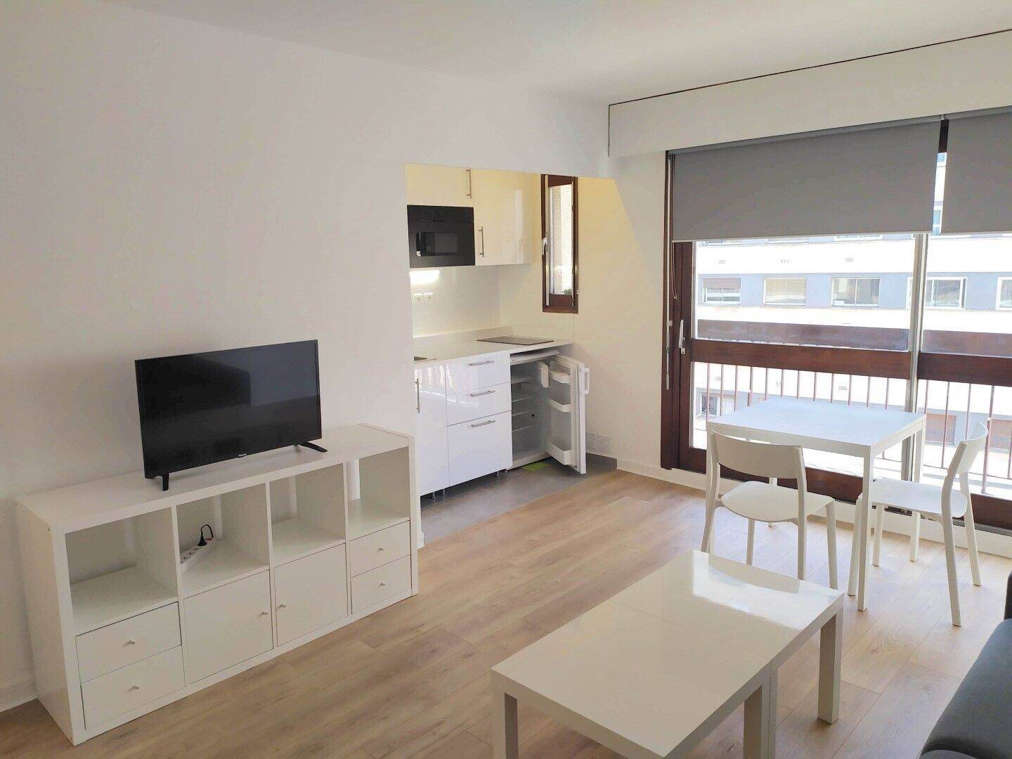 Appartement à louer, 26m², Paris 17ème