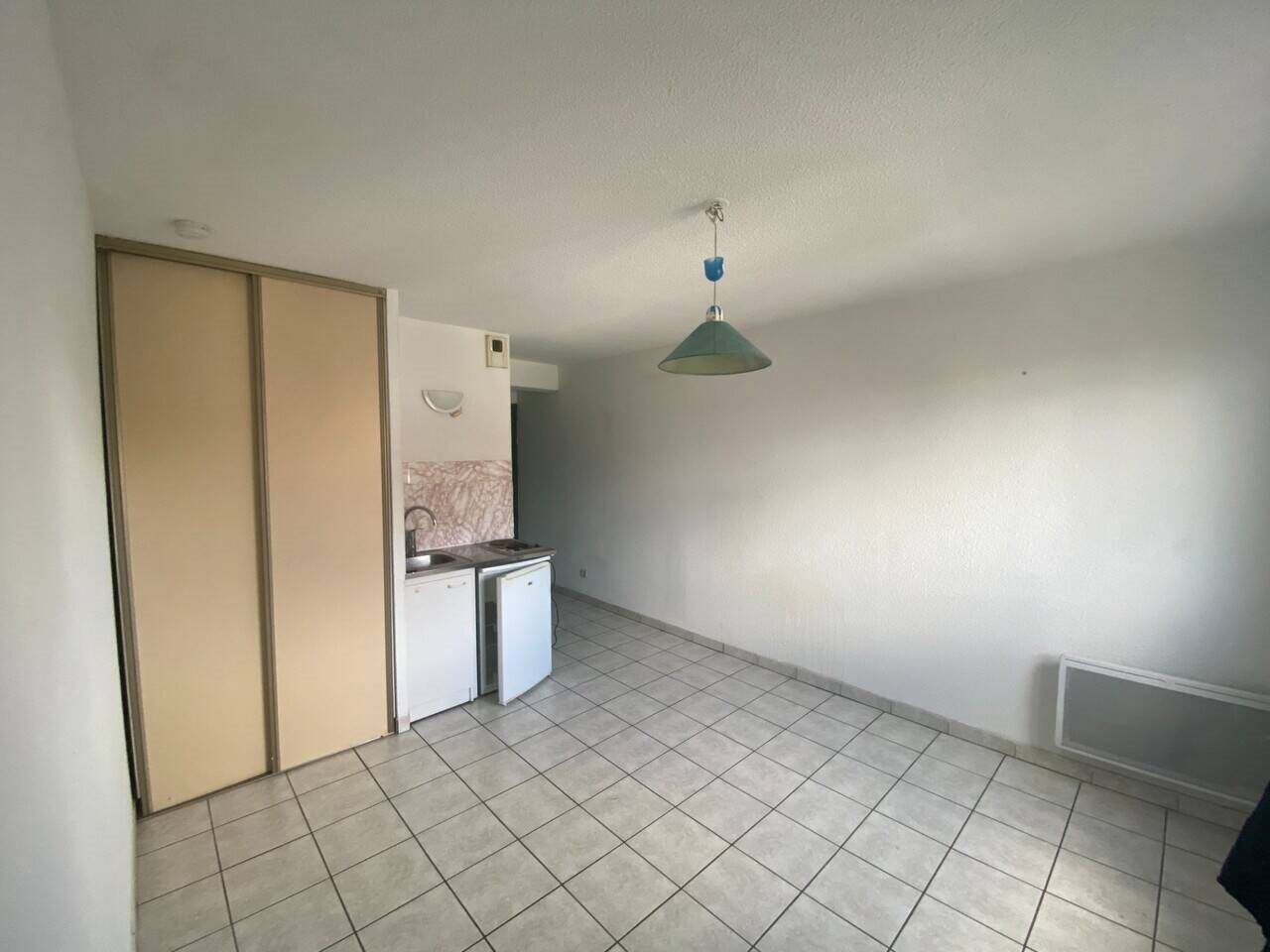 Appartement à louer, 19m², Clermont-Ferrand