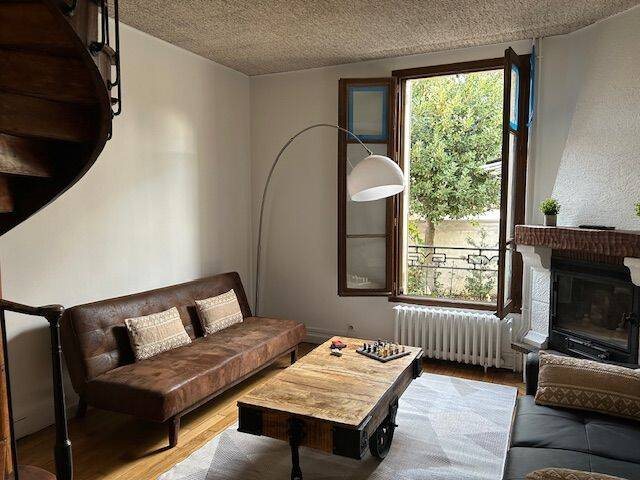 Maison à louer, 84m², Issy-les-Moulineaux