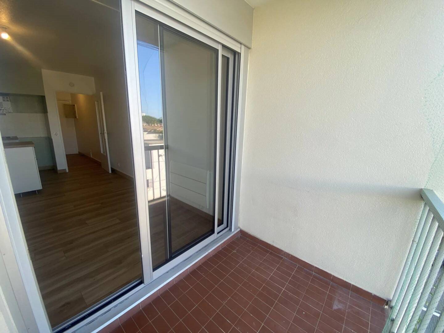 Appartement à louer, 25m², Nîmes