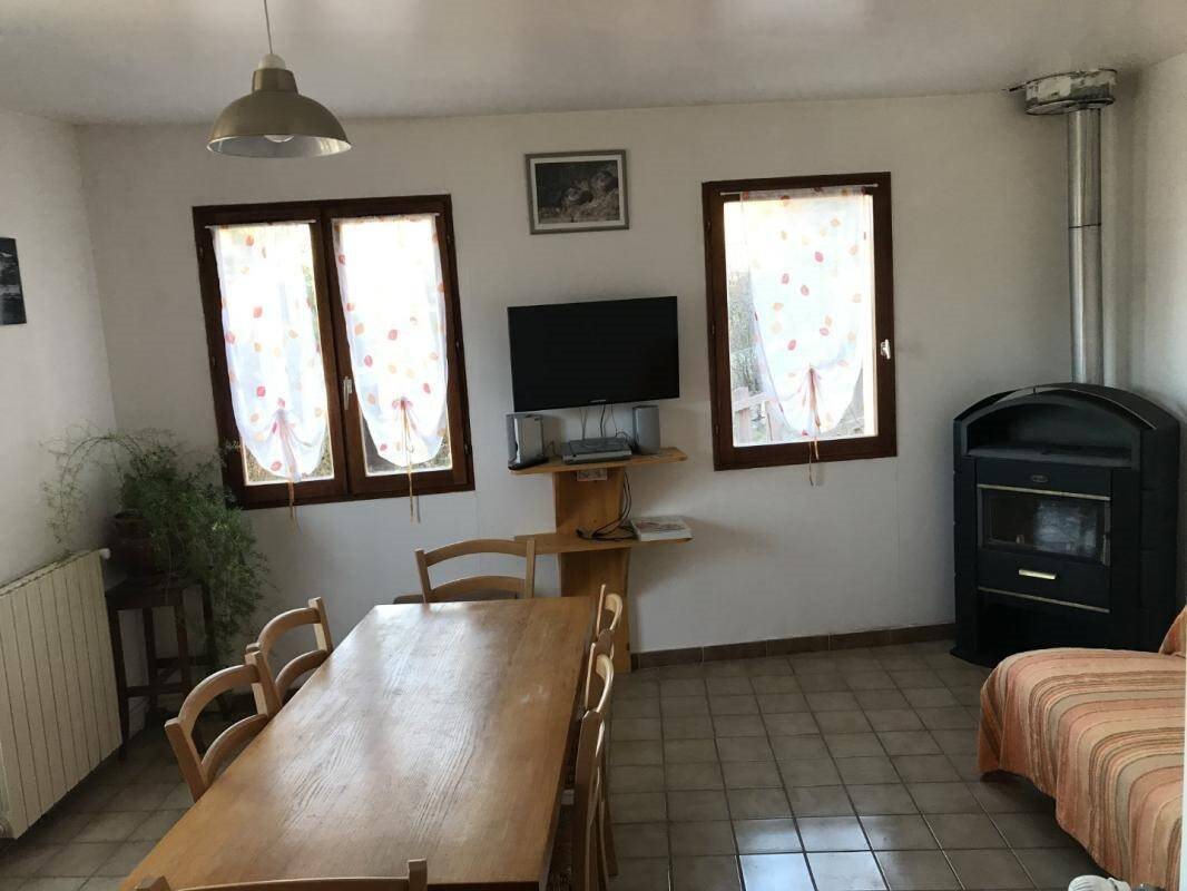 Maison à louer, 90m², Puy-Sanières