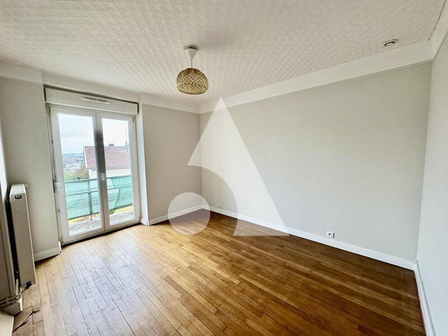 Appartement à louer, 65m², Neufchâteau