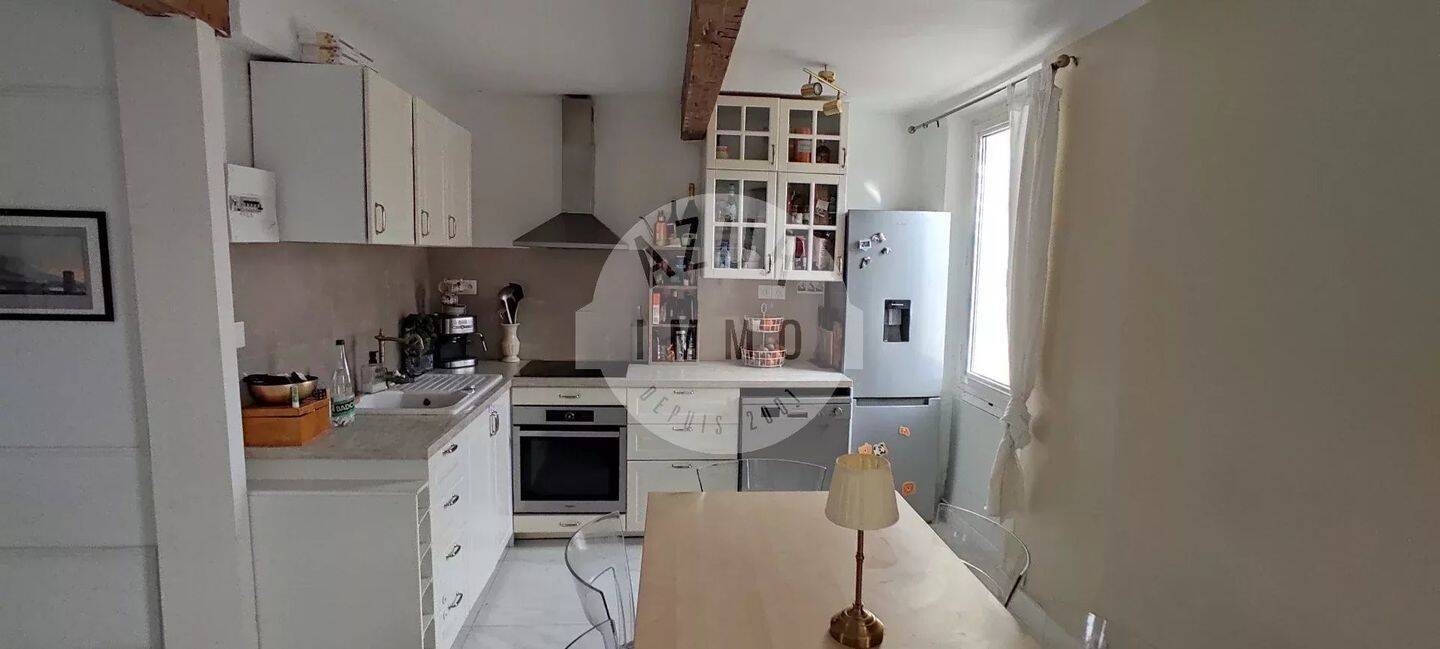 Appartement à vendre, 73m², Saint-Zacharie
