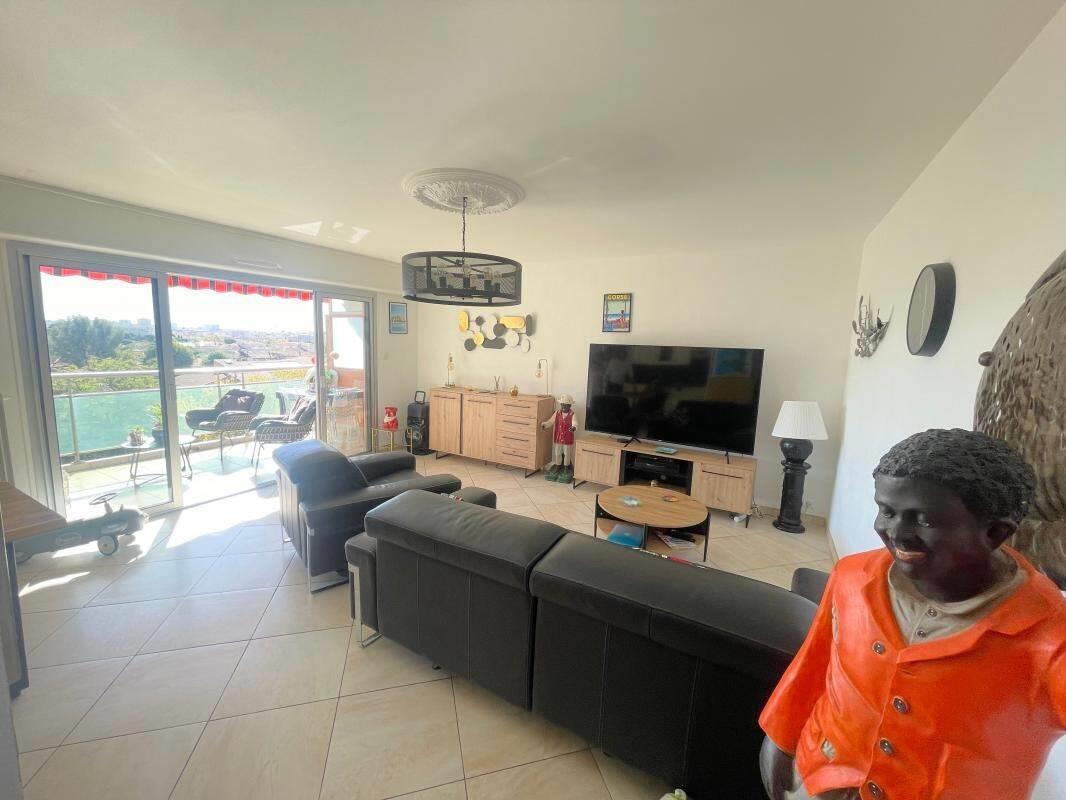 Appartement à vendre, 71m², Toulon