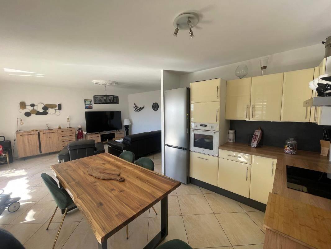 Appartement à vendre, 71m², Toulon