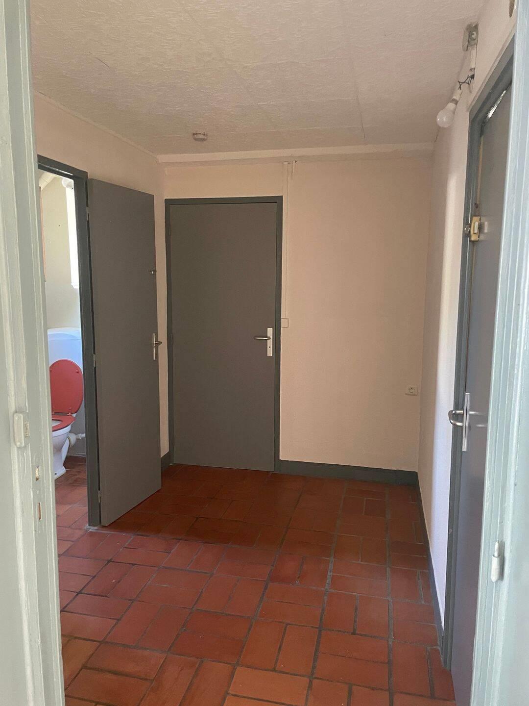 Appartement à louer, 78m², Fons-sur-Lussan