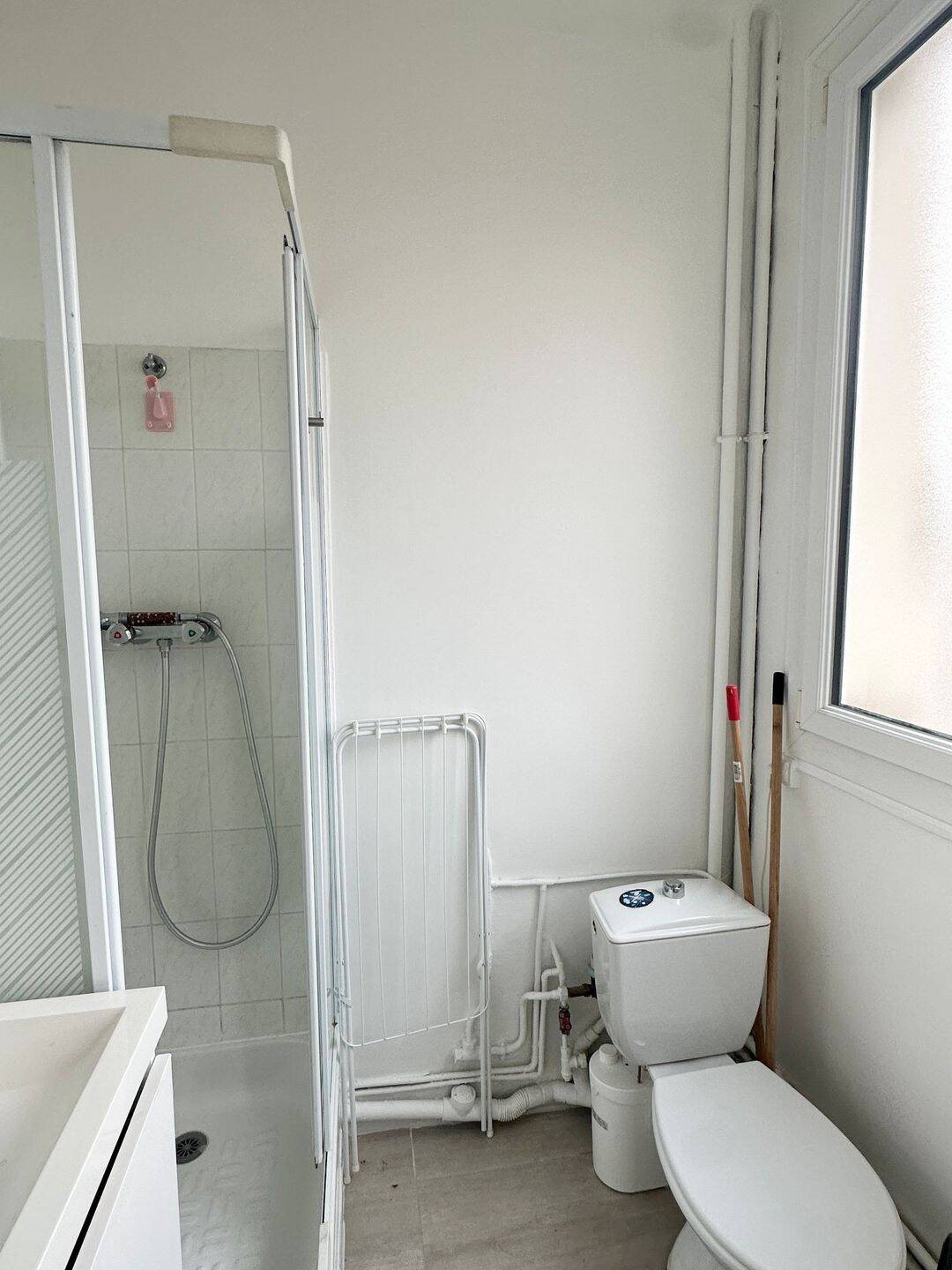 Appartement à louer, 17m², Paris 17ème