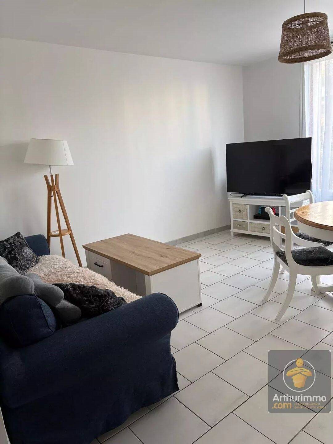 Appartement à louer, 68m², Coubron