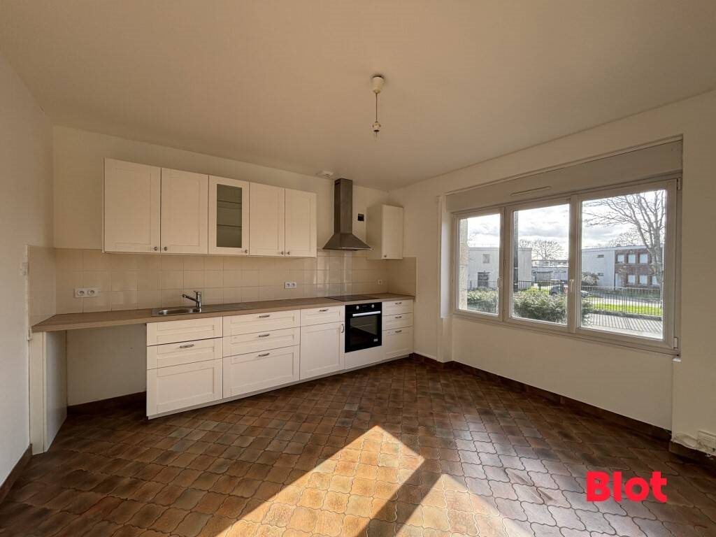Maison à louer, 97m², Liffré
